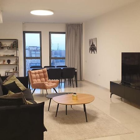 Appartment City Center - J Tower القدس المظهر الخارجي الصورة