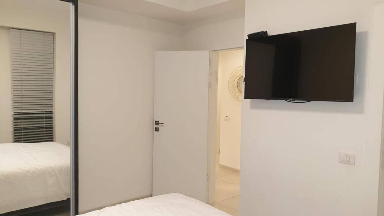 Appartment City Center - J Tower القدس المظهر الخارجي الصورة